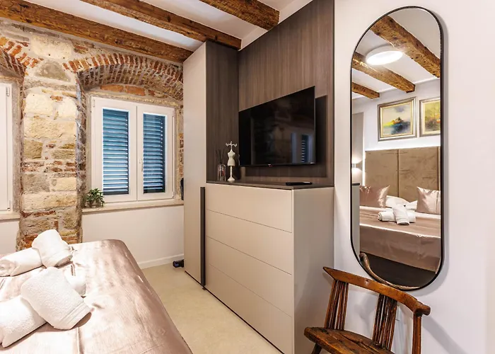 Apartment Evala Split