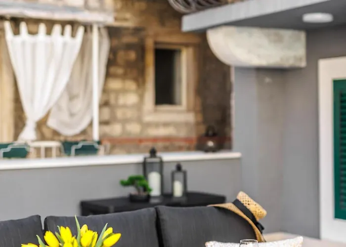 Apartment Evala Split